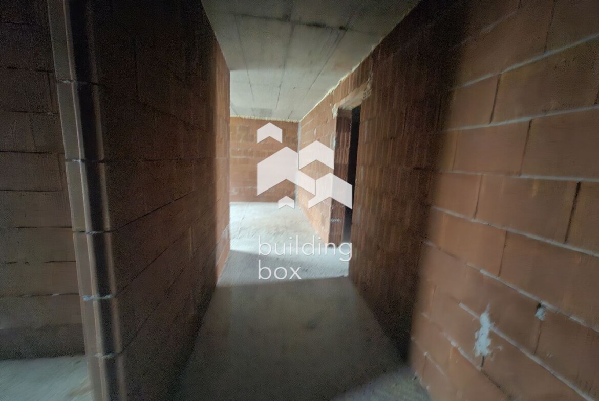 Продава тристаен апартамент в Бояна - 0