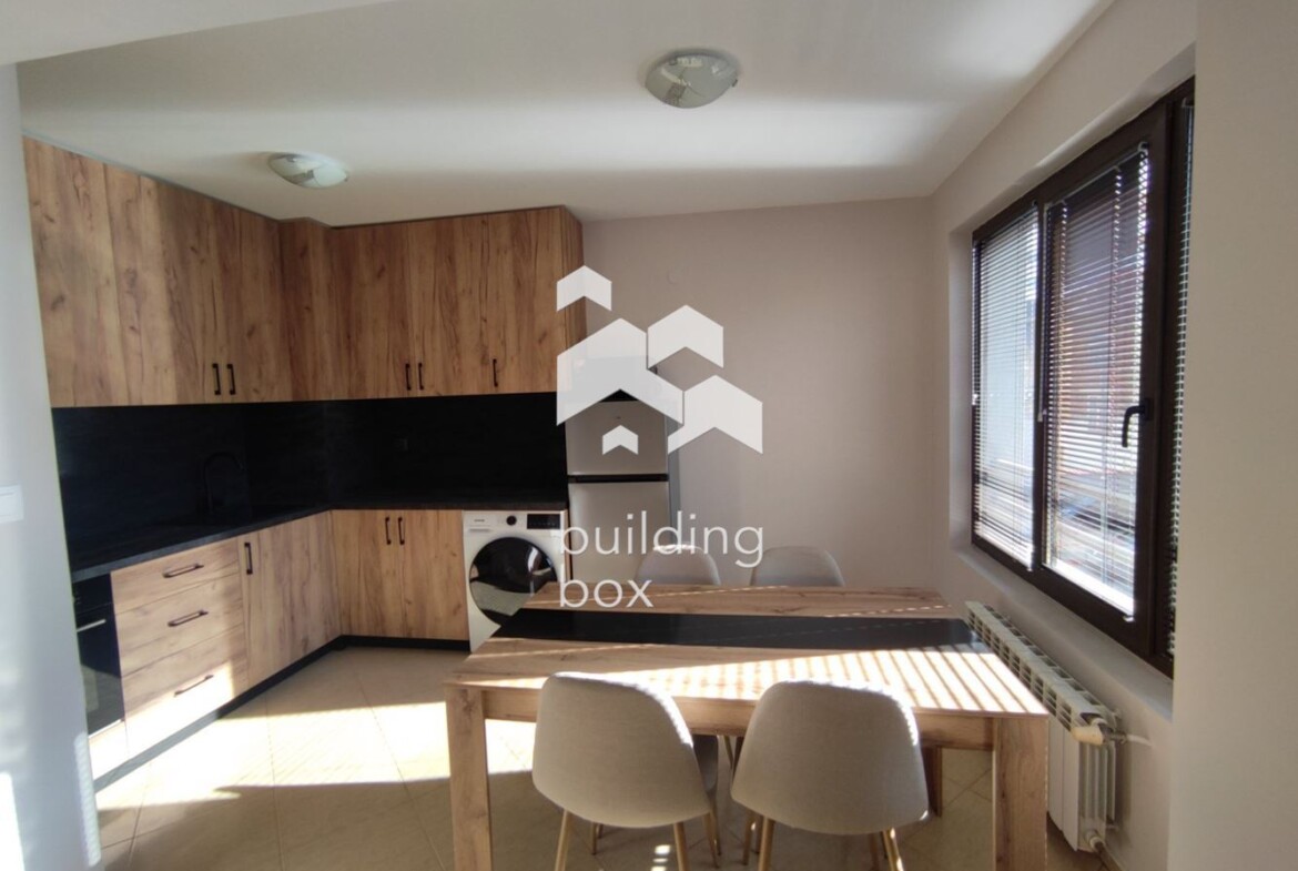 Двустаен апартамент на изключително атрактивна локация - 0