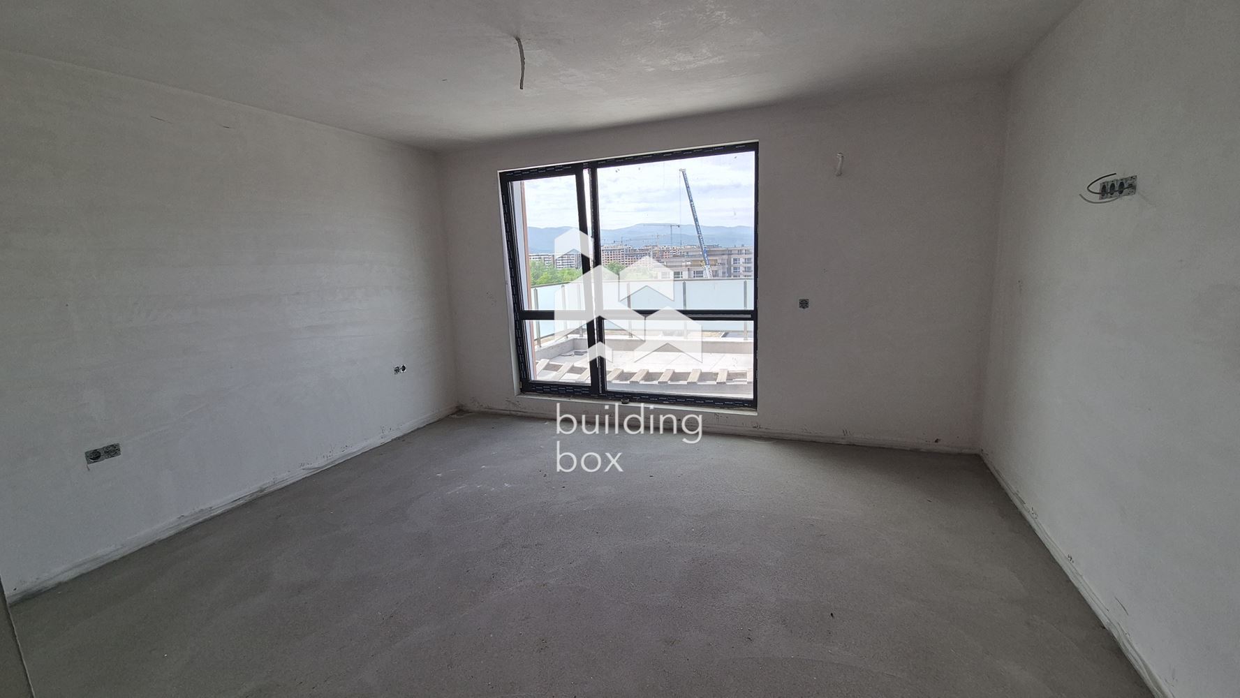 Четиристаен апартамент - кв. Христо Смирненски - 0