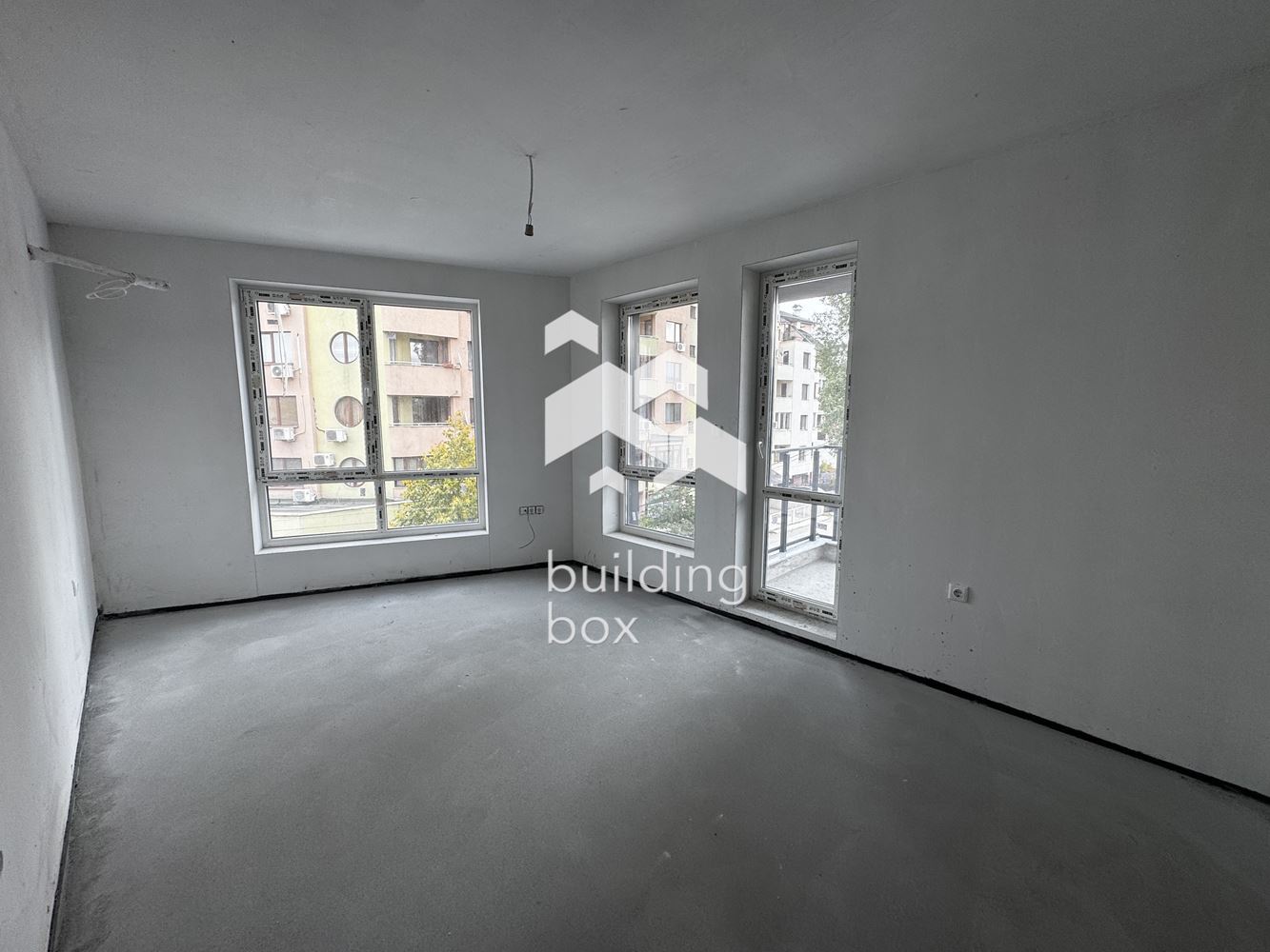 Тристаен апартамент - кв. Люлин Център - 0