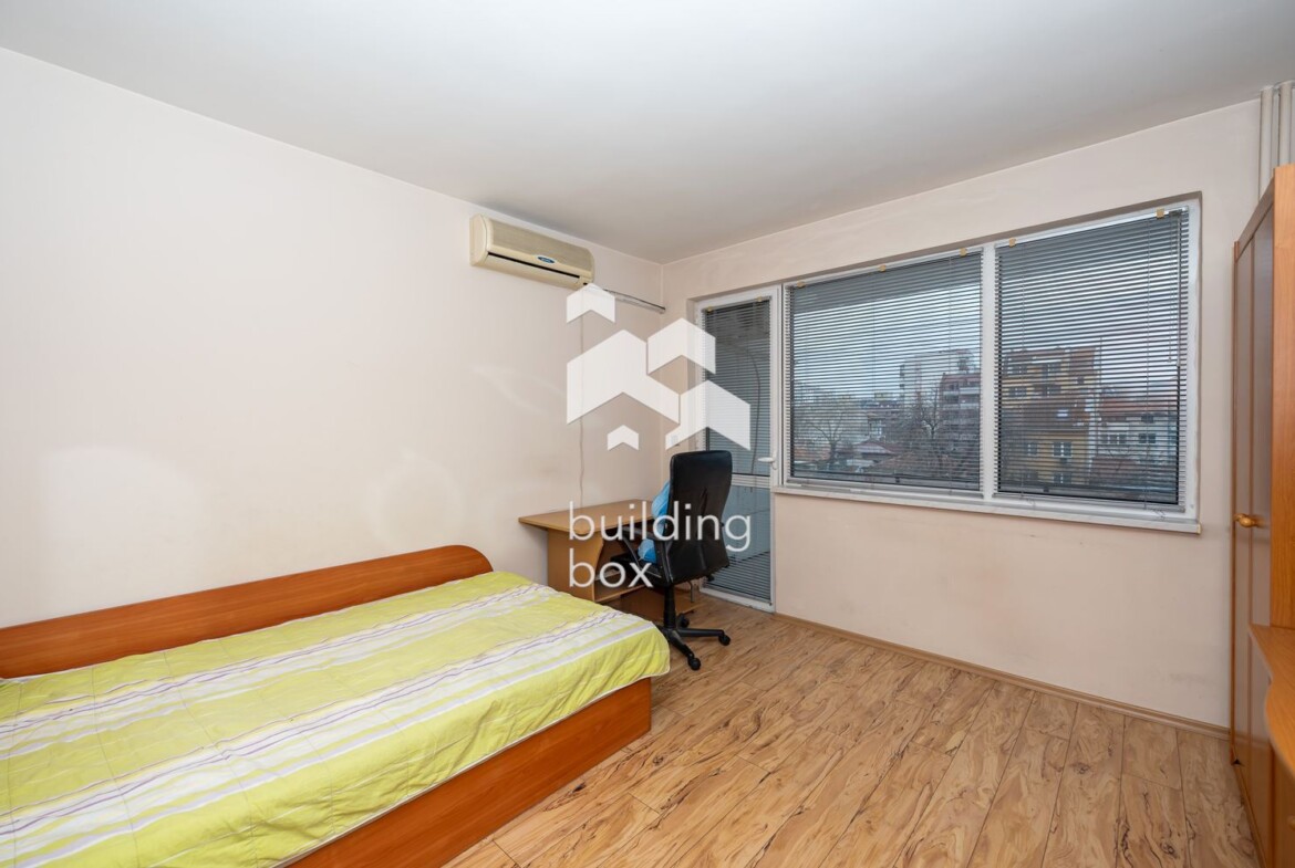 Апартамент с три спални в широк център - гр. Пловдив - 0