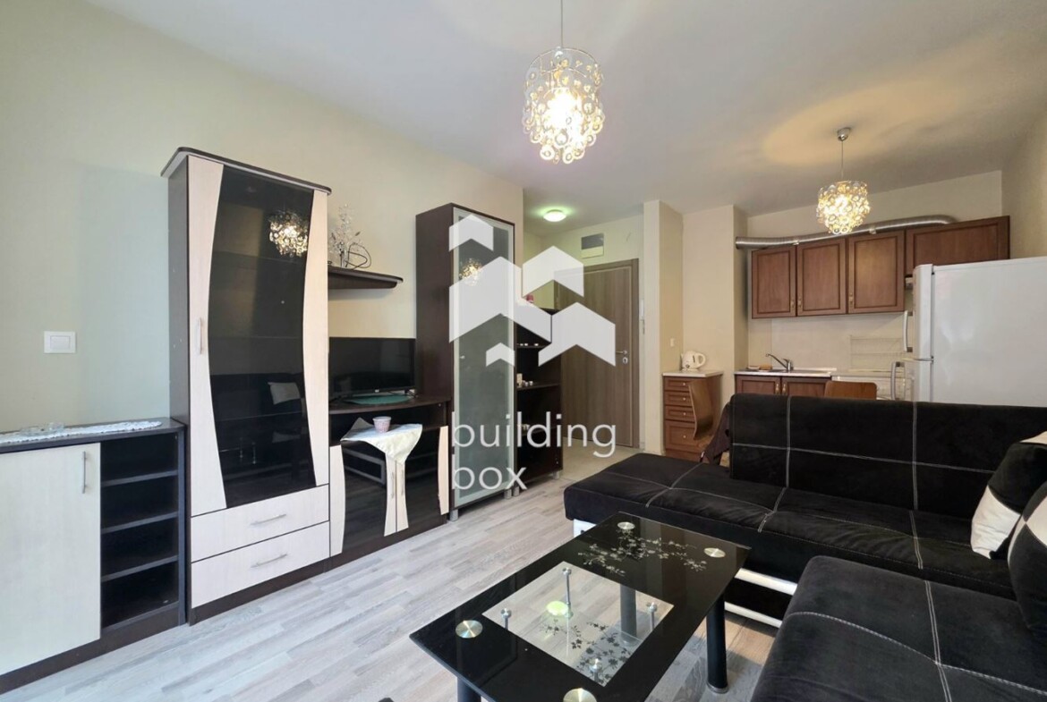 Двустаен апартамент в Гео Милев - 0