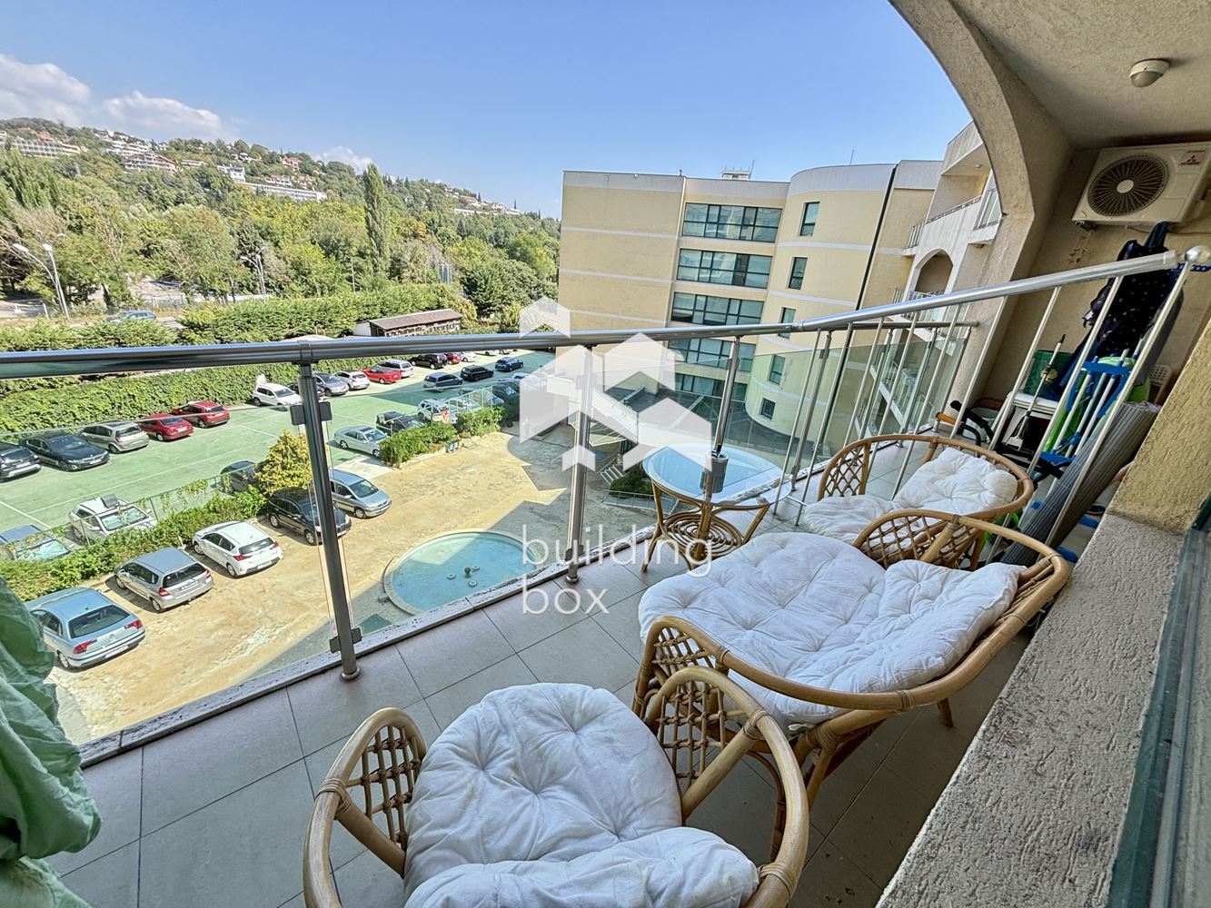 Обзаведен ЕДНОСТАЕН апартамент - 0