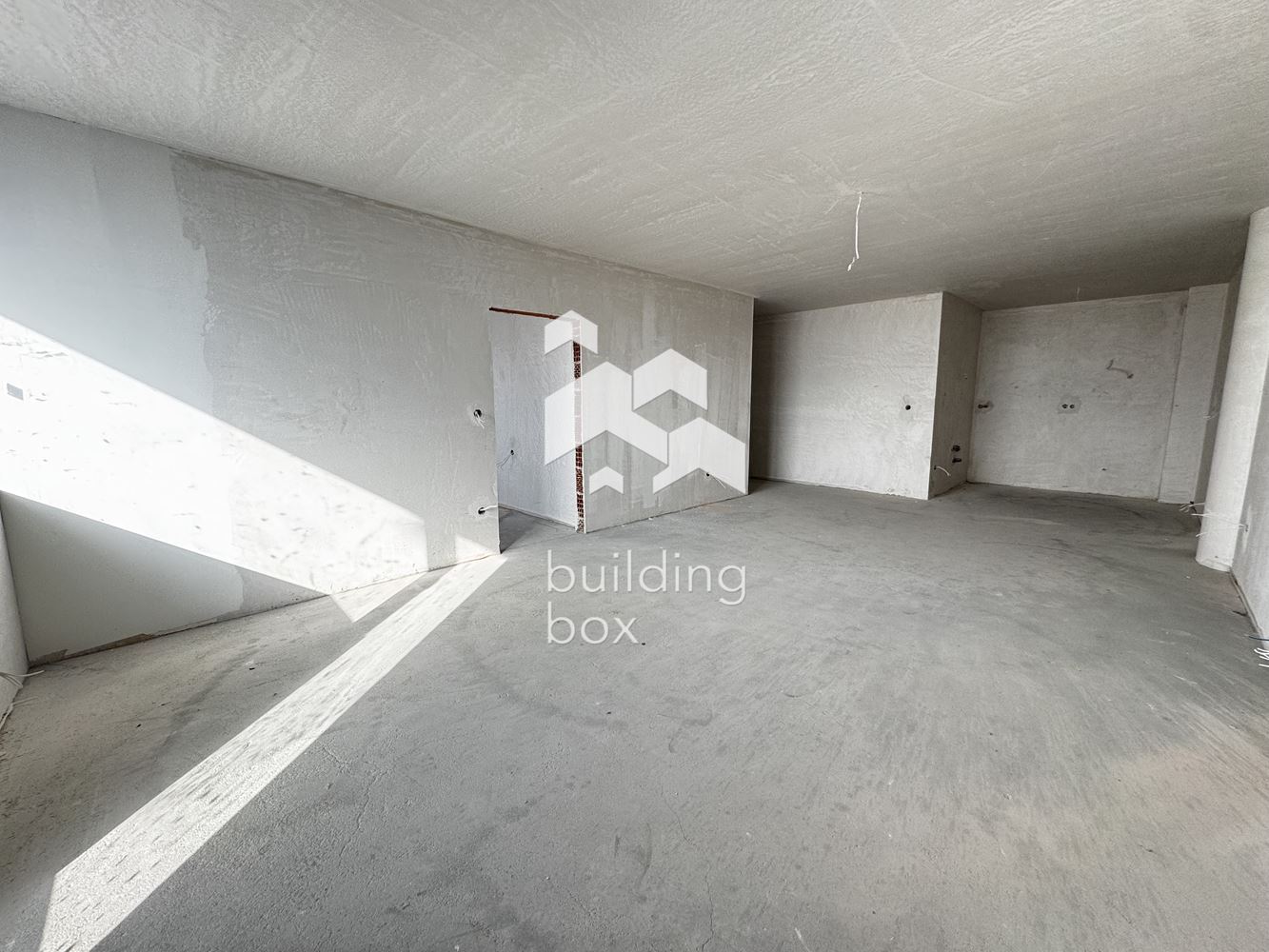 Тристаен апартамент в кв. Дружба 1 - 0