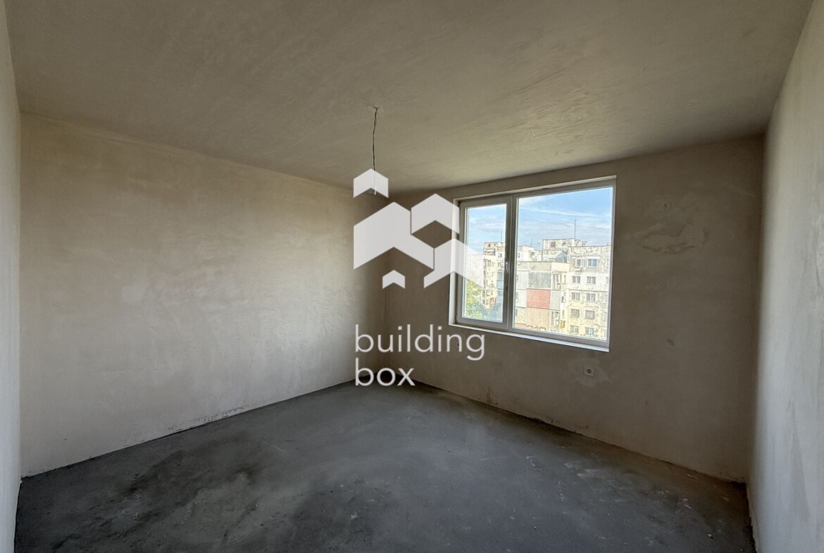 Обзаведен Тристаен апартамент - кв. "Тракия" - 0