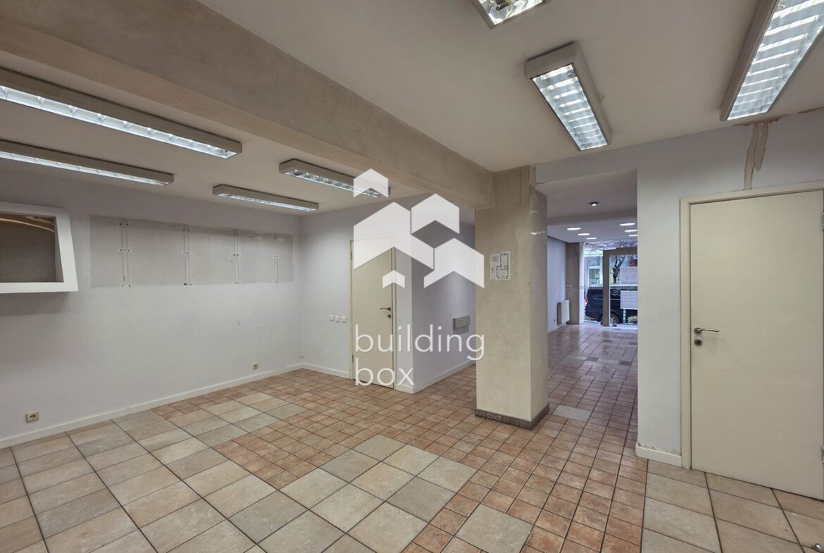 Магазин в идеален Център - 0