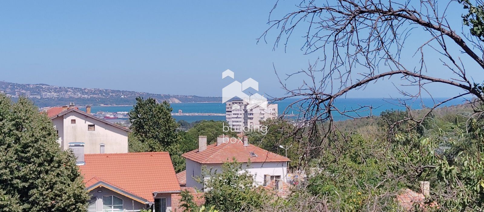 Продавам парцел в кв. Аспарухово, обл. Варна