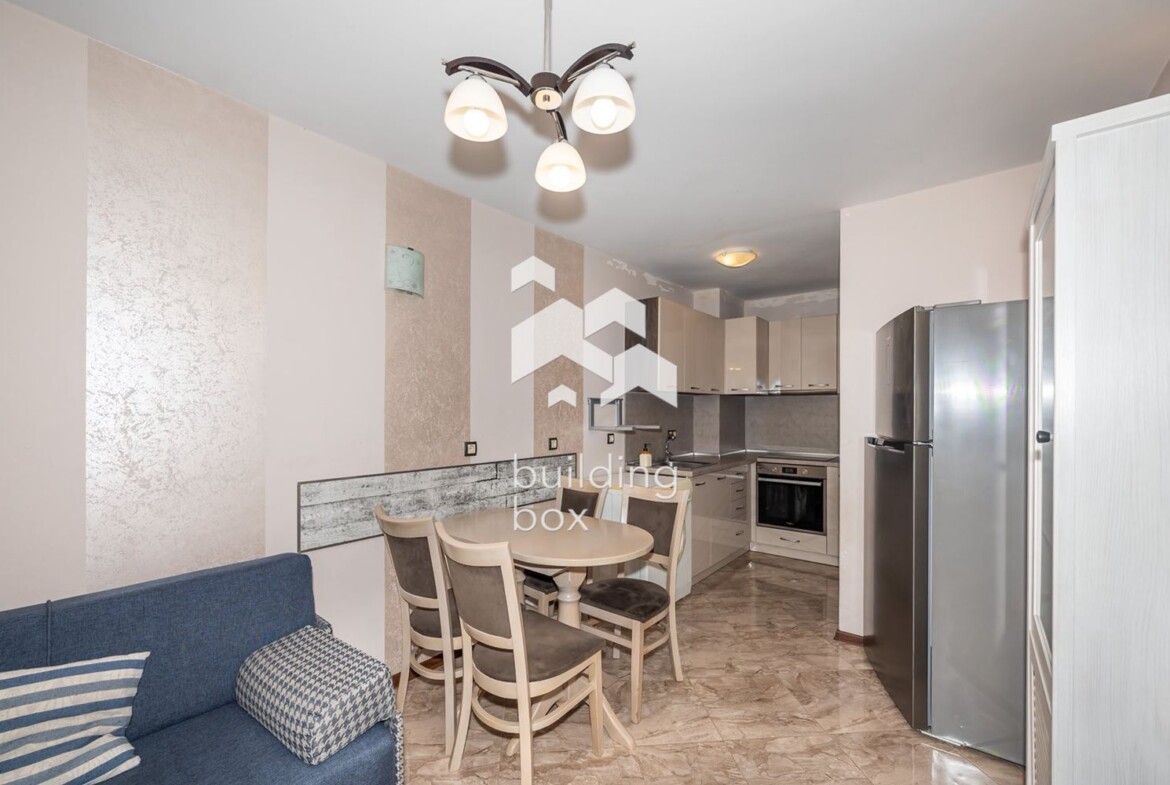 Тристаен обзаведен апартамент с акт 16 - 0