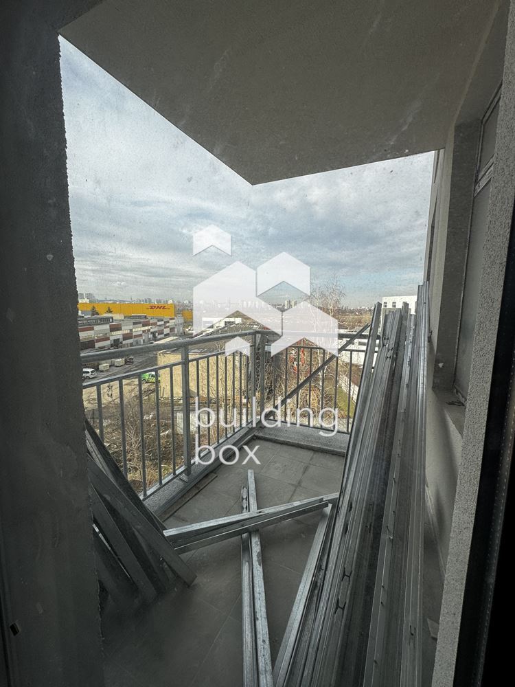 171м2 Тристаен апартамент в кв. Дружба 1 за 307 000 Е - 0