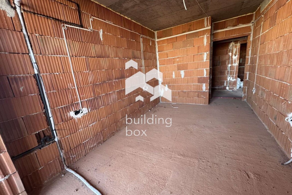 Двустаен апартамент - кв. Гагарин - 0