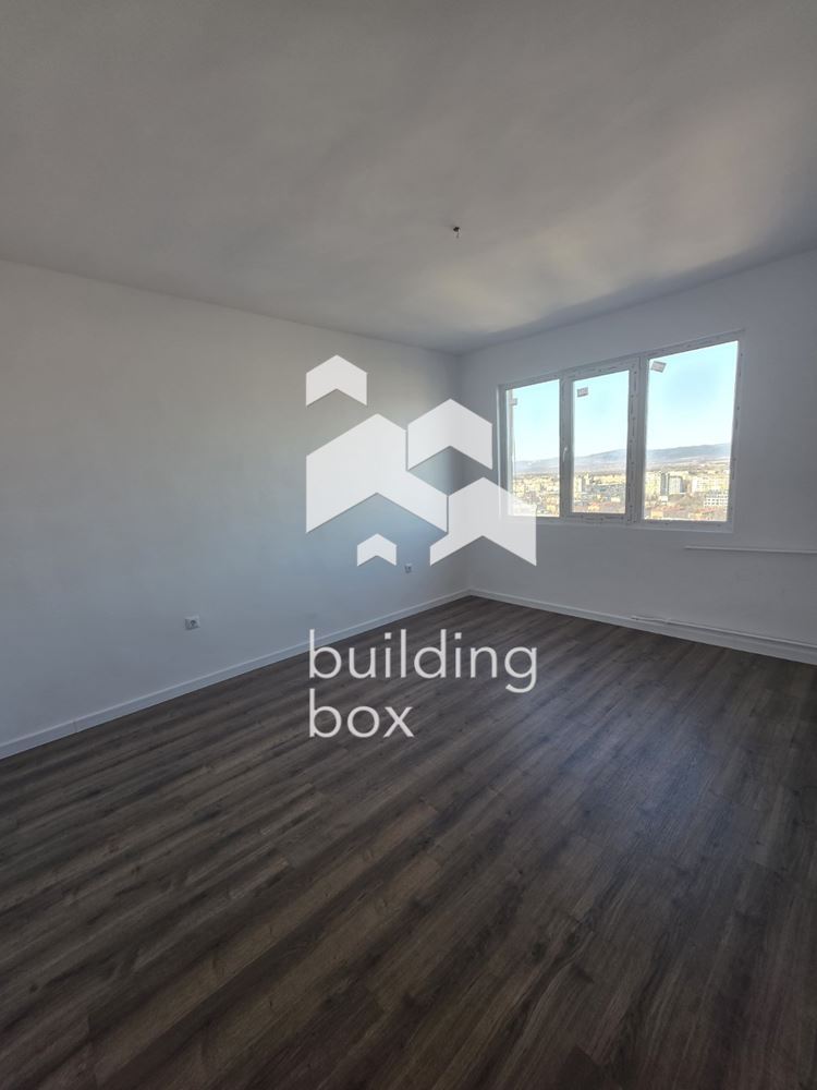 Апартамент с 200€/м2 под средната цена в района! Панорамна гледка! - 0