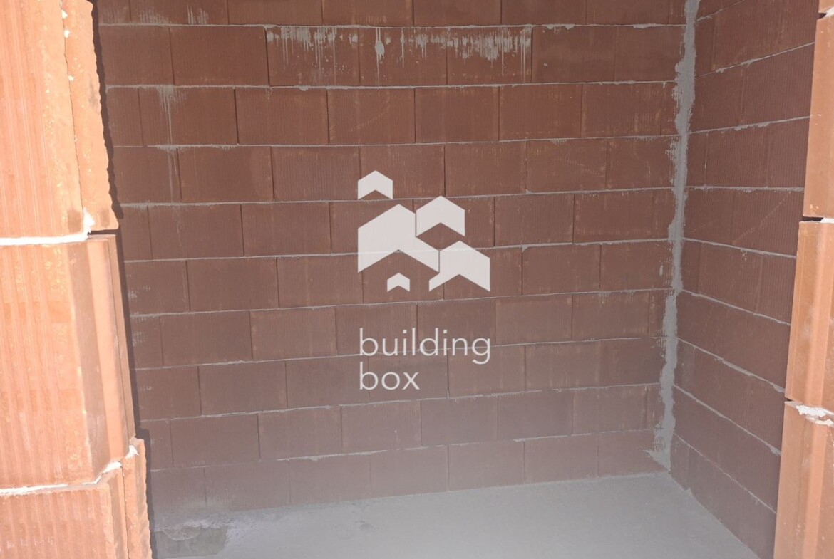 Продава тристаен апартамен в Бояна - 0