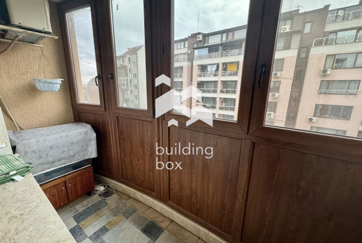 Двустаен апартамент в Банишора - 0