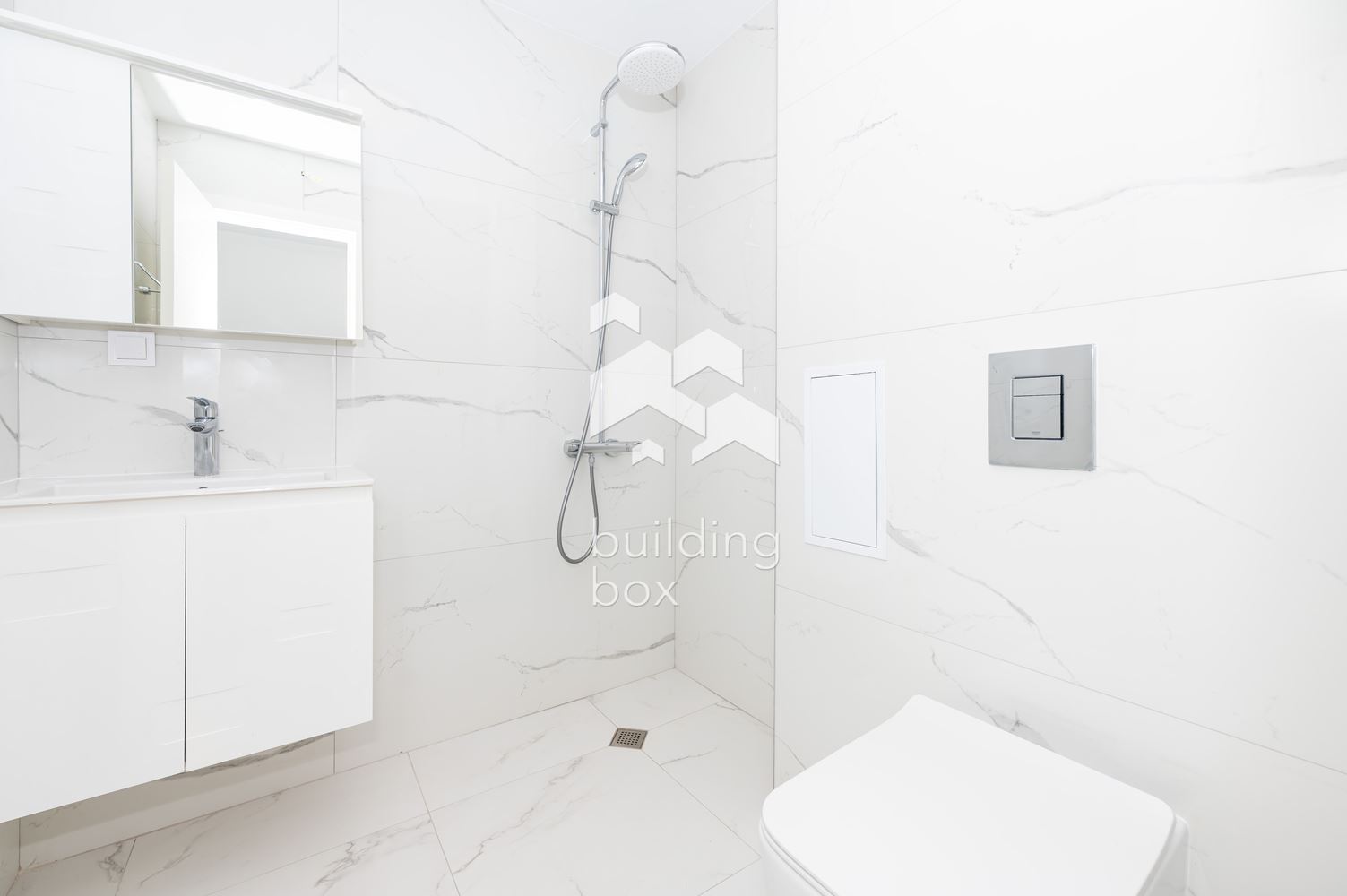 Двустаен апартамент в Азалия Парк. - 0