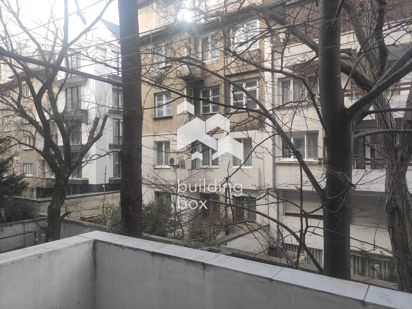 Двустаен апартамент до НДК - 0