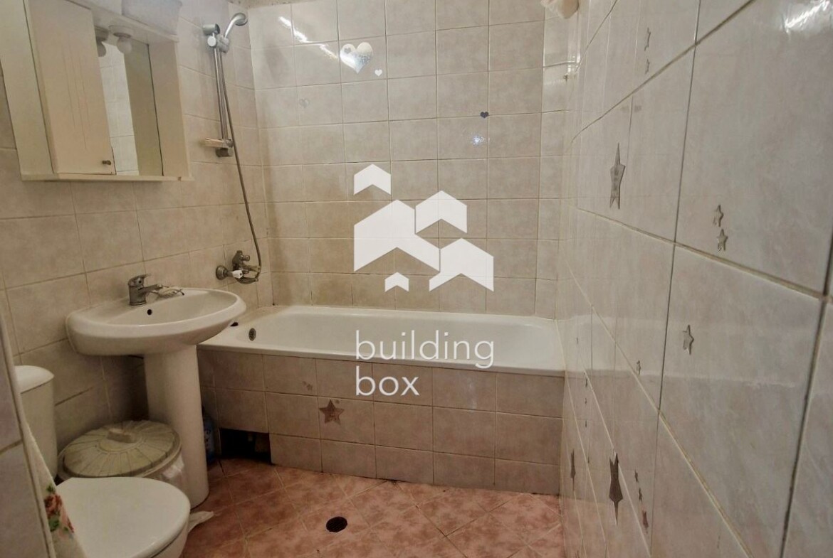 Двустаен с отделна кухня в Обеля 2 - 0