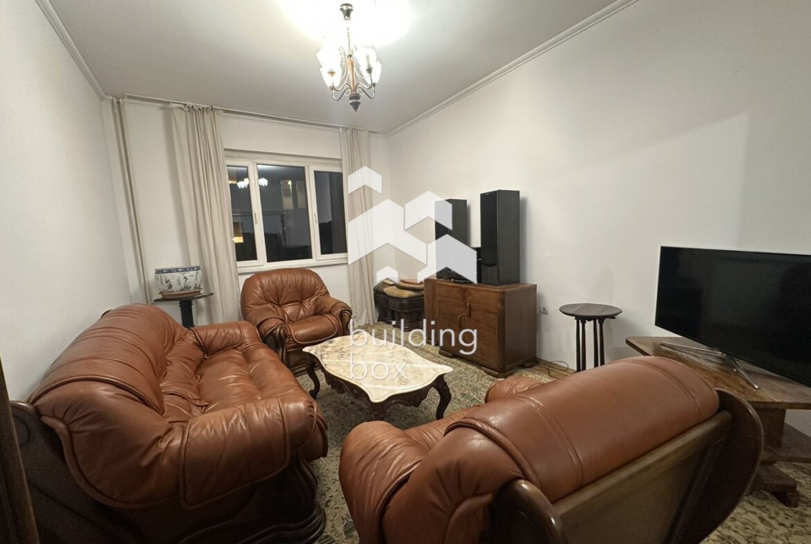 Тристаен апартамент на една от най - престижните локации - 0