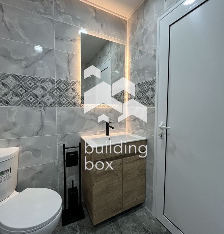 Просторен и светъл тристаен апартамент - гр. Сандански - 0