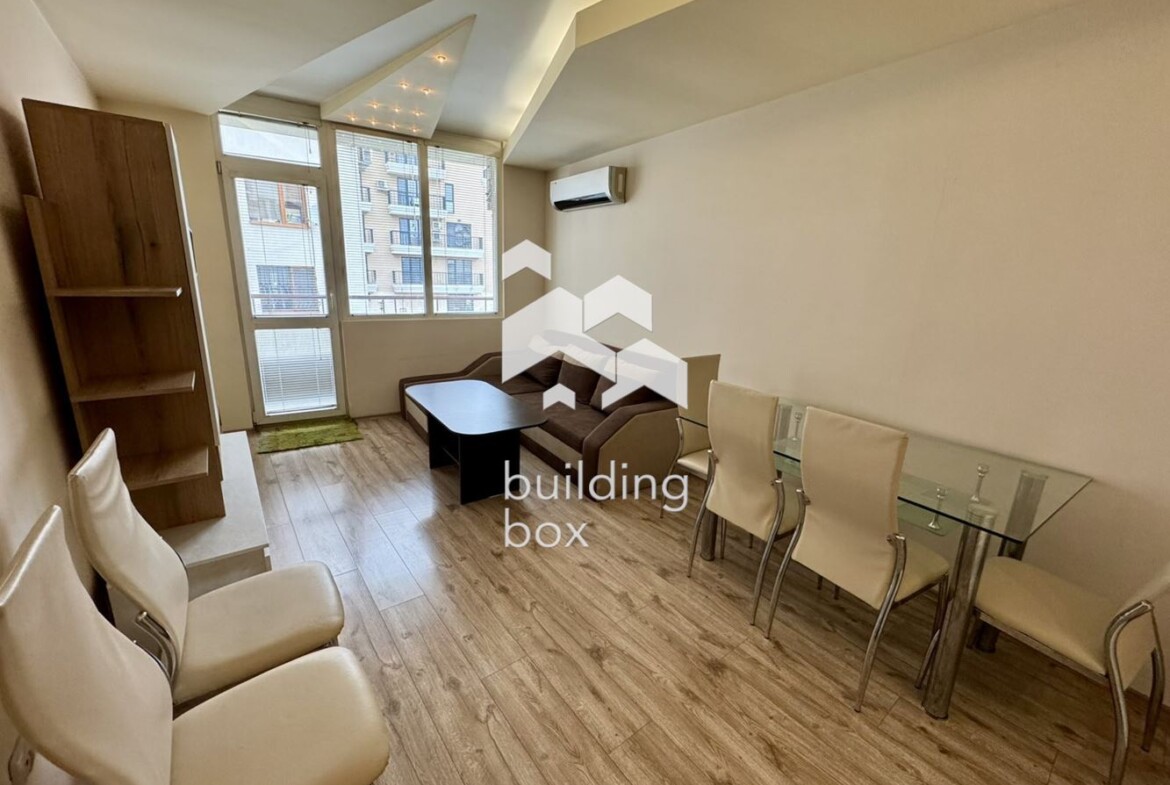 Двустаен апартамент в кв. Редута - 0