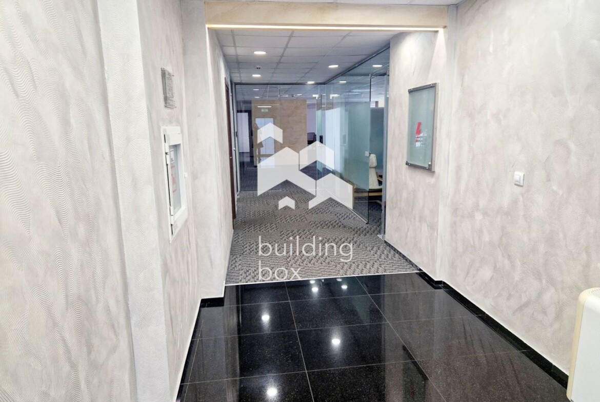 Обзаведен офис в представителна сграда до Борисова градина - 0