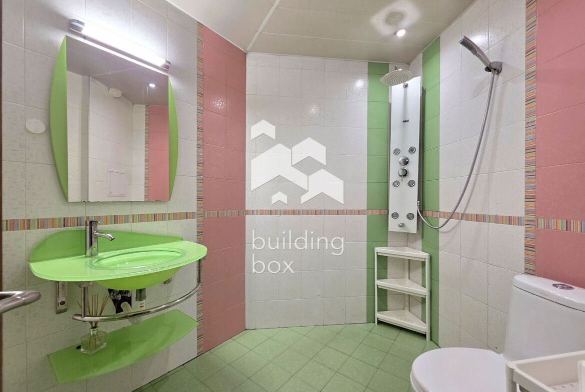 Обзаведен двустаен апартамент - кв. Витоша - 0