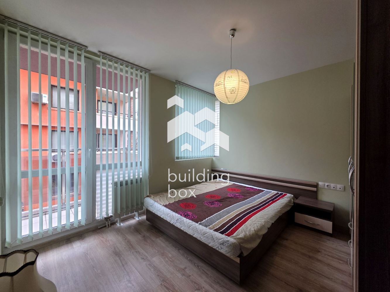 Двустаен апартамент в Гео Милев - 0