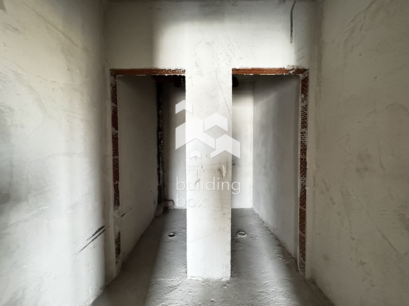 Тристаен апартамент в кв. Дружба 1 - 0