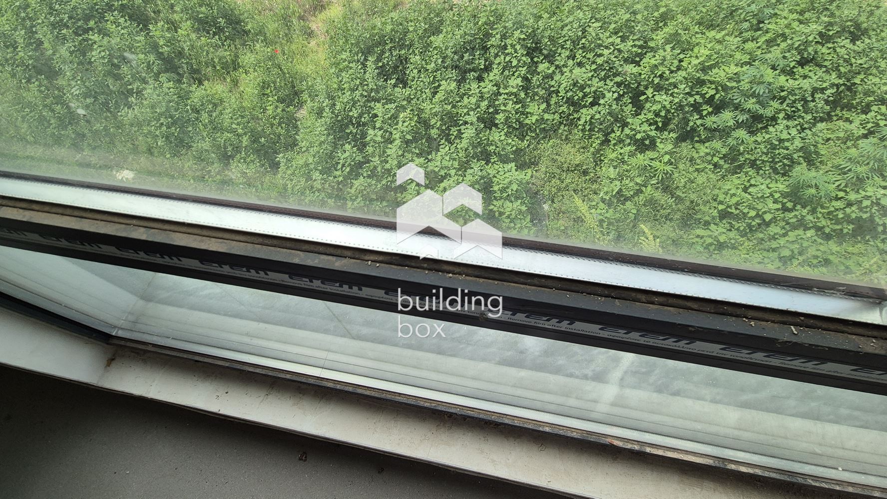 Тристаен апартамент до "Гребна база" - 0