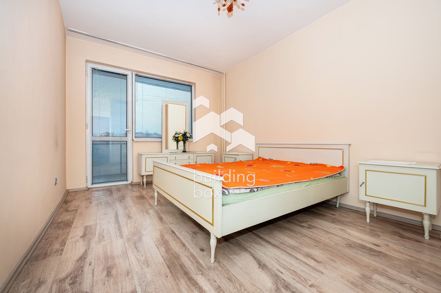 Апартамент с три спални в широк център – гр. Пловдив