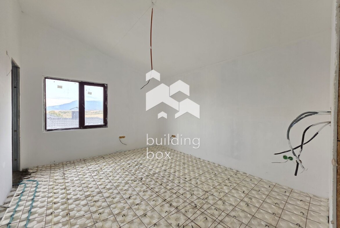 Просторна къща - с. Гурмазово - 0