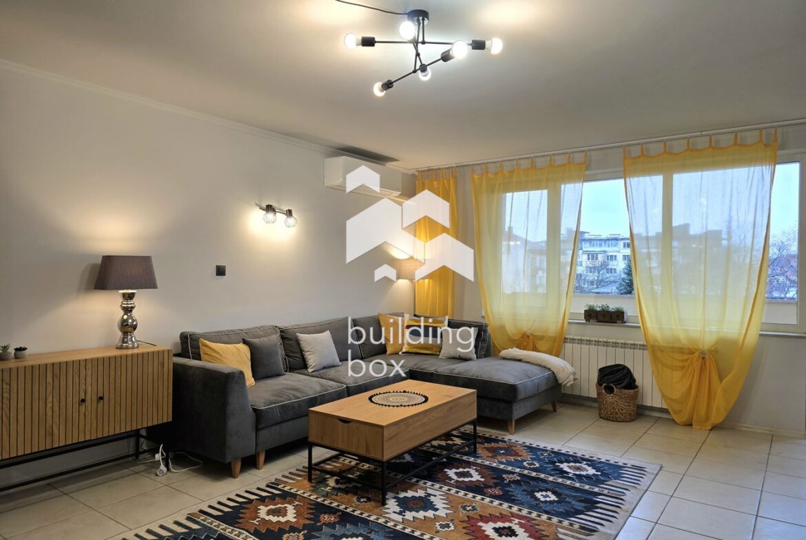 Тристаен апартамент в Лозенец - 0