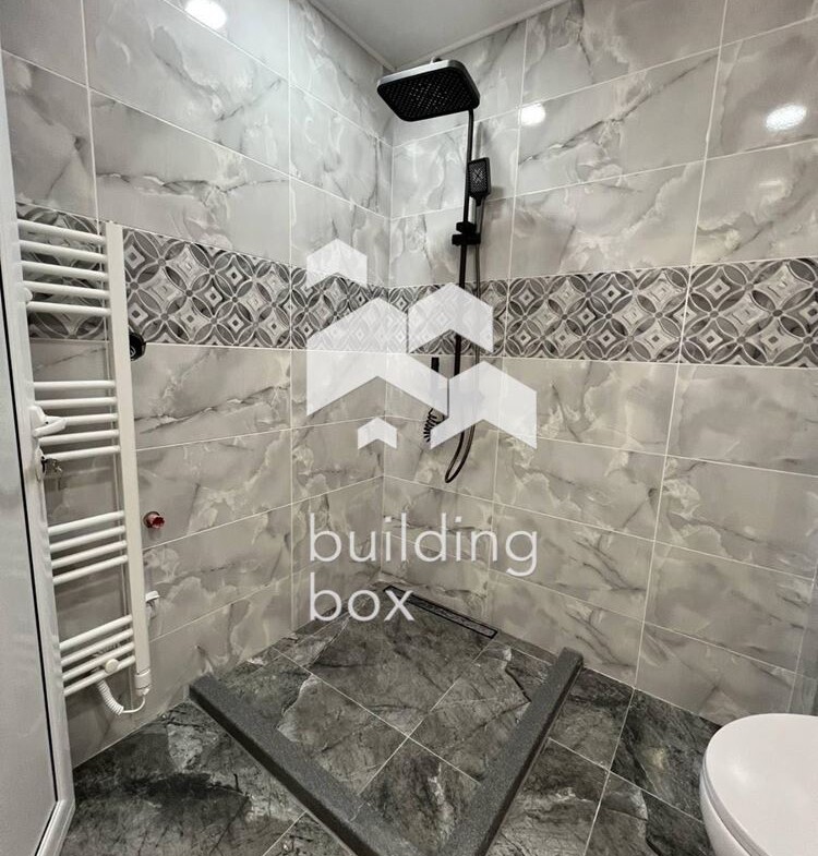 Просторен и светъл тристаен апартамент - гр. Сандански - 0