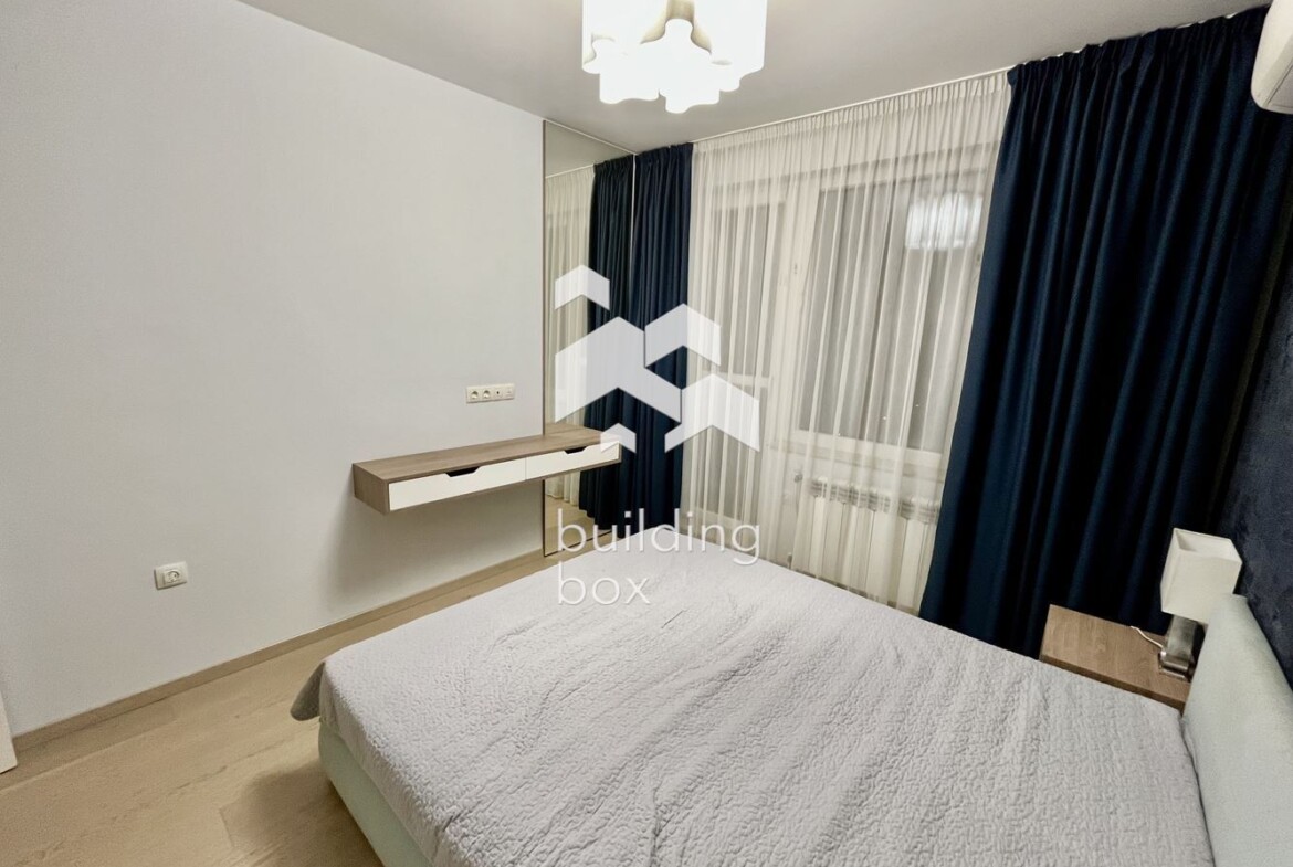 Тристаен, модерно обзаведен апартамент в престижна сграда на ул. Нишава - 0