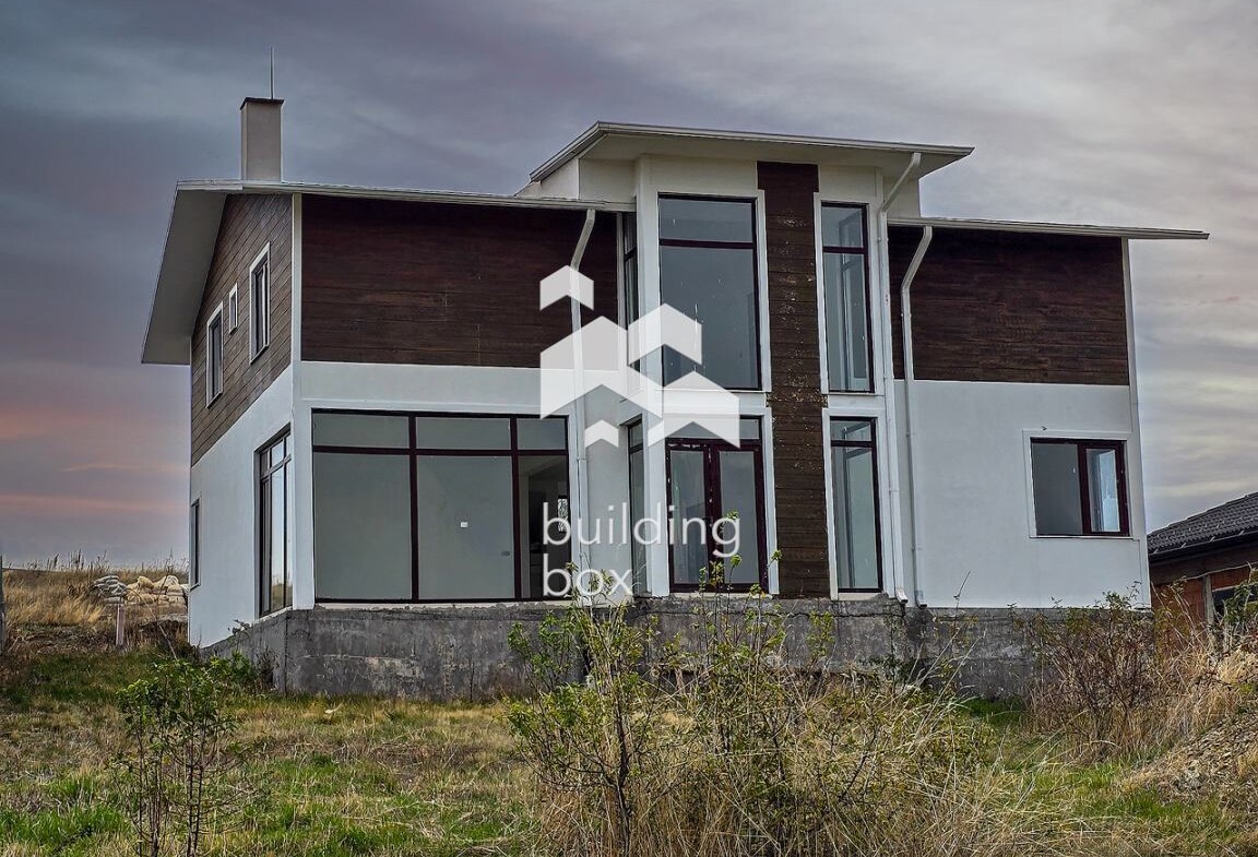 Просторна къща - с. Гурмазово - 0