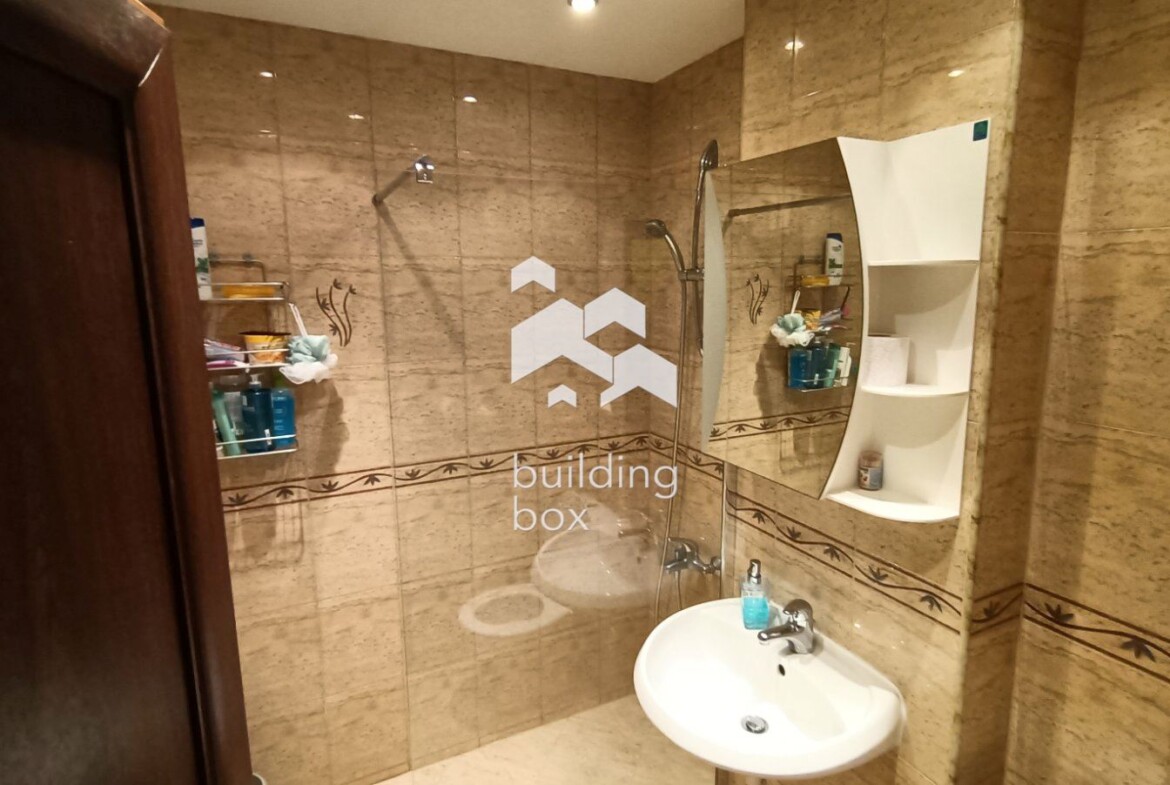 Тристаен апартамент в Люлин 9 - 0