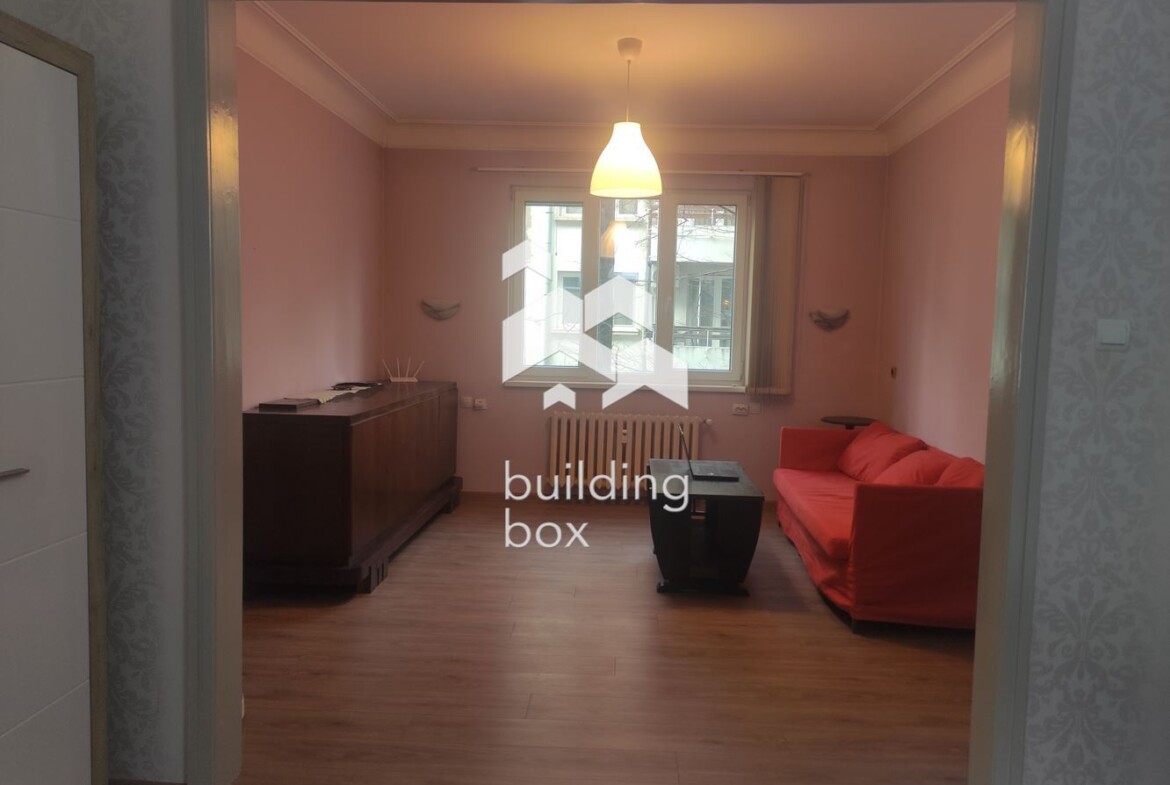 Двустаен апартамент до НДК - 0