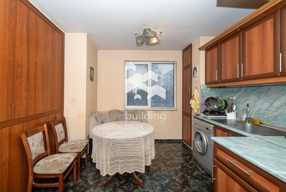 Апартамент с три спални в широк център - гр. Пловдив - 0