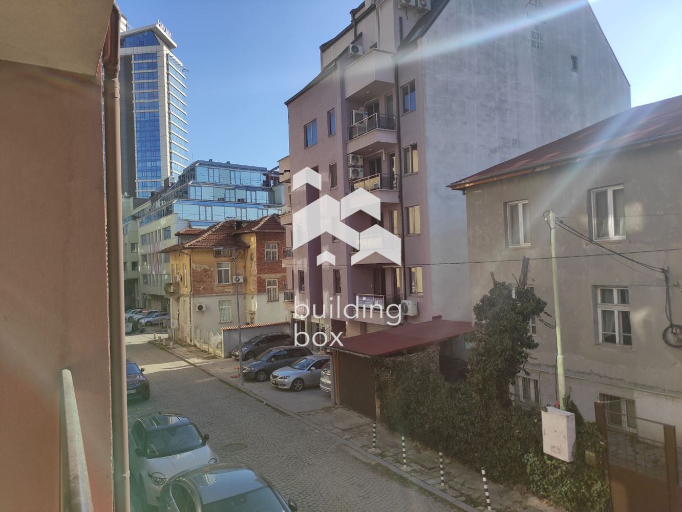 Двустаен апартамент на изключително атрактивна локация - 0