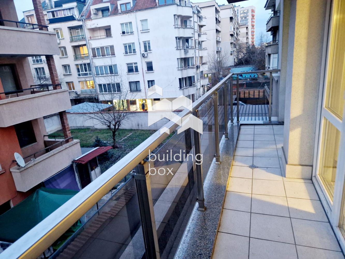 Двустаен апартамент в Гео Милев - 0