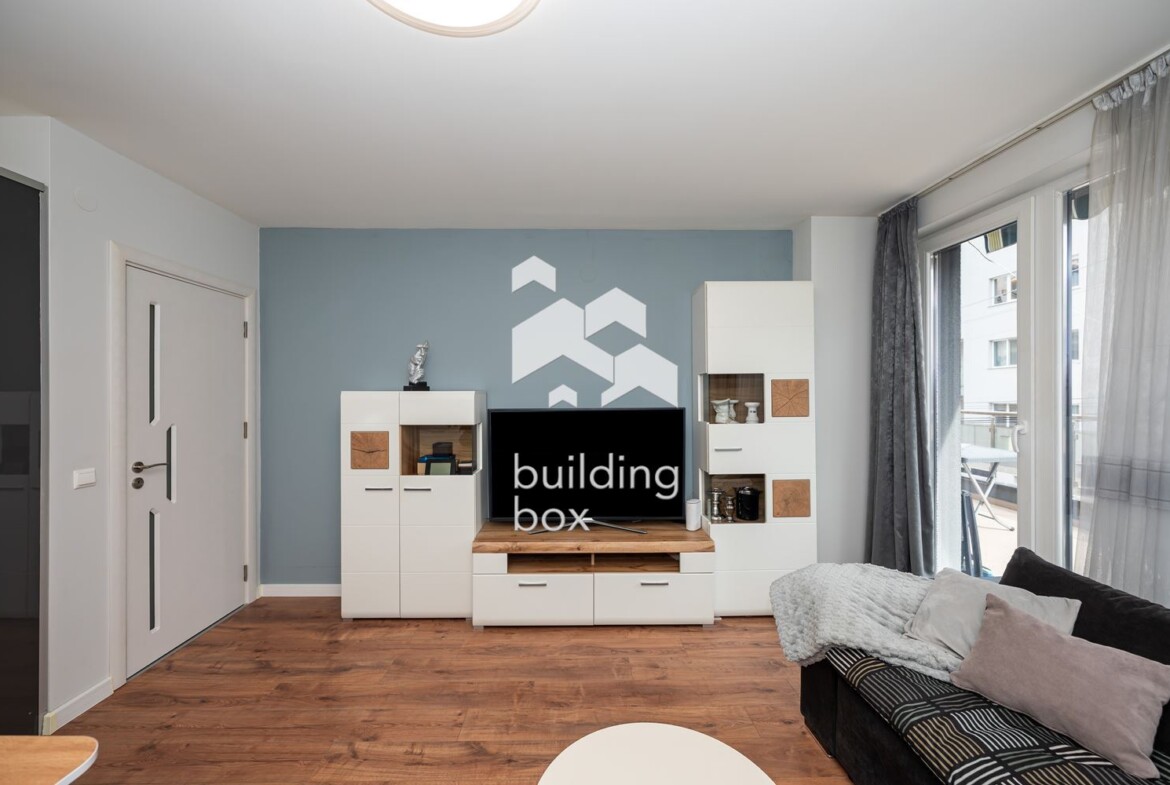 Двустаен обзаведен апартамент в Асеновград - 0