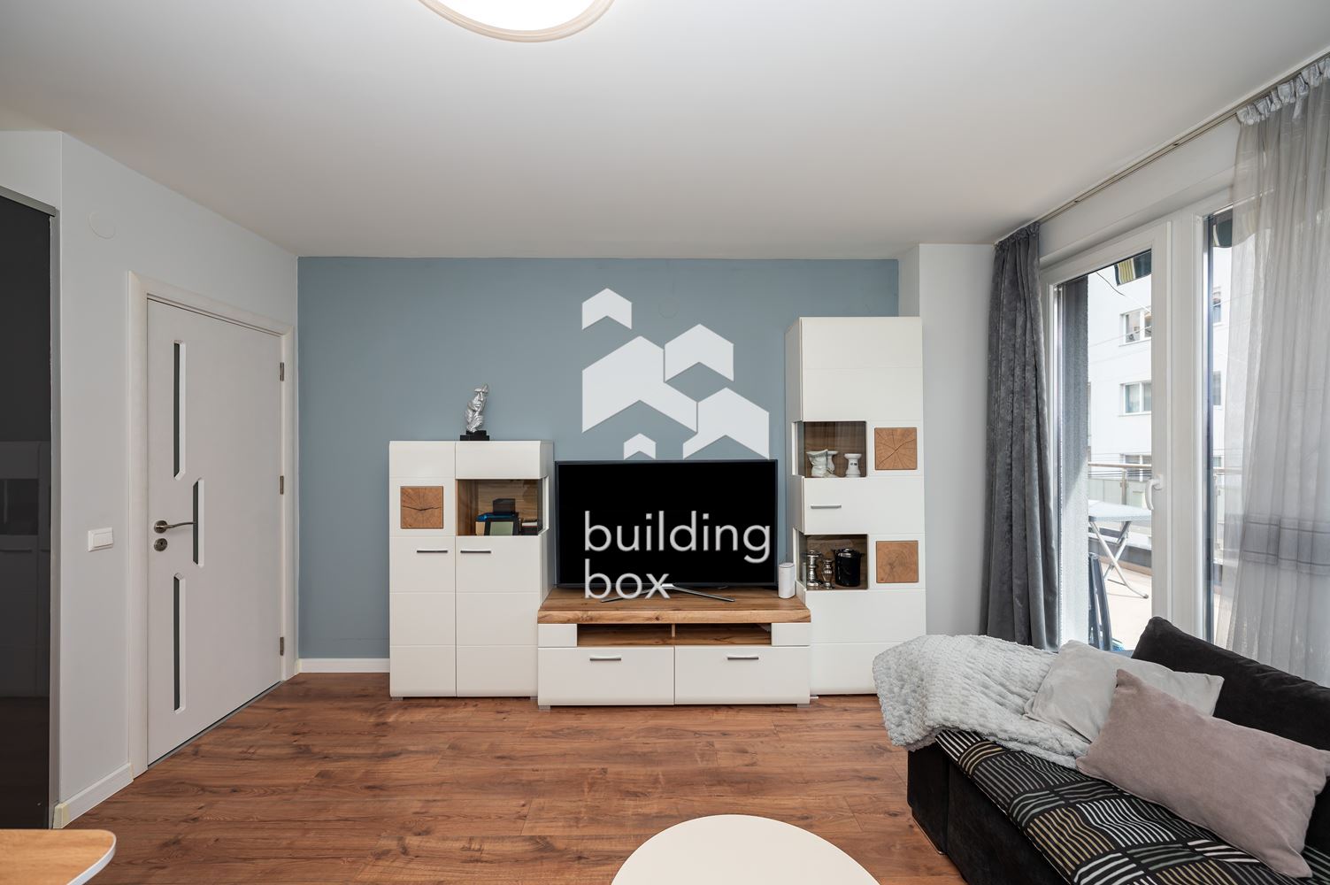 Двустаен обзаведен апартамент в Асеновград - 0