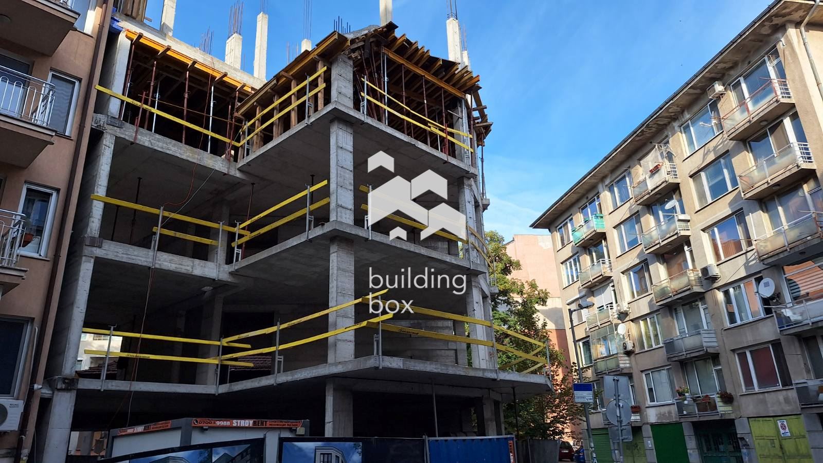 Тристаен апартамент - Център - 0