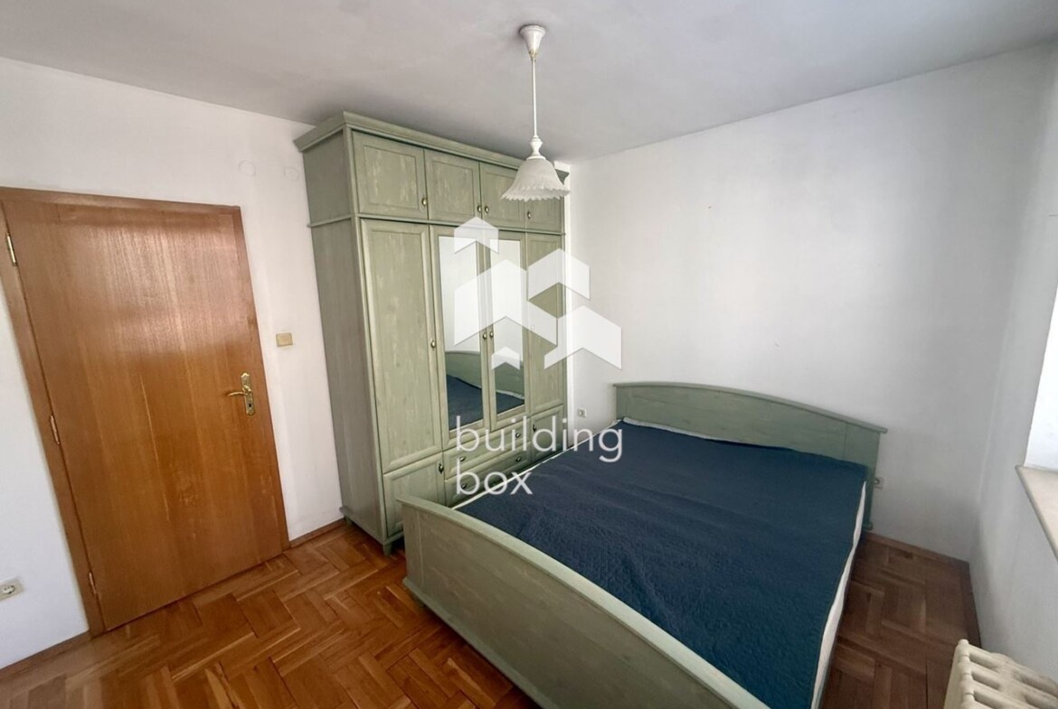 Функционален тристаен апартамент в кв. Белите брези - 0