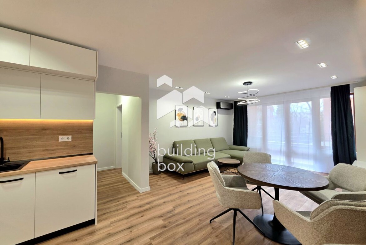 Модерно обзаведен и простовен двустаен апартамент в кв. Витоша - 0