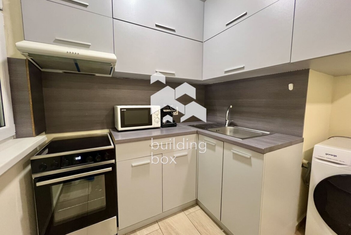 Едностаен апартамент в Оборище - 0