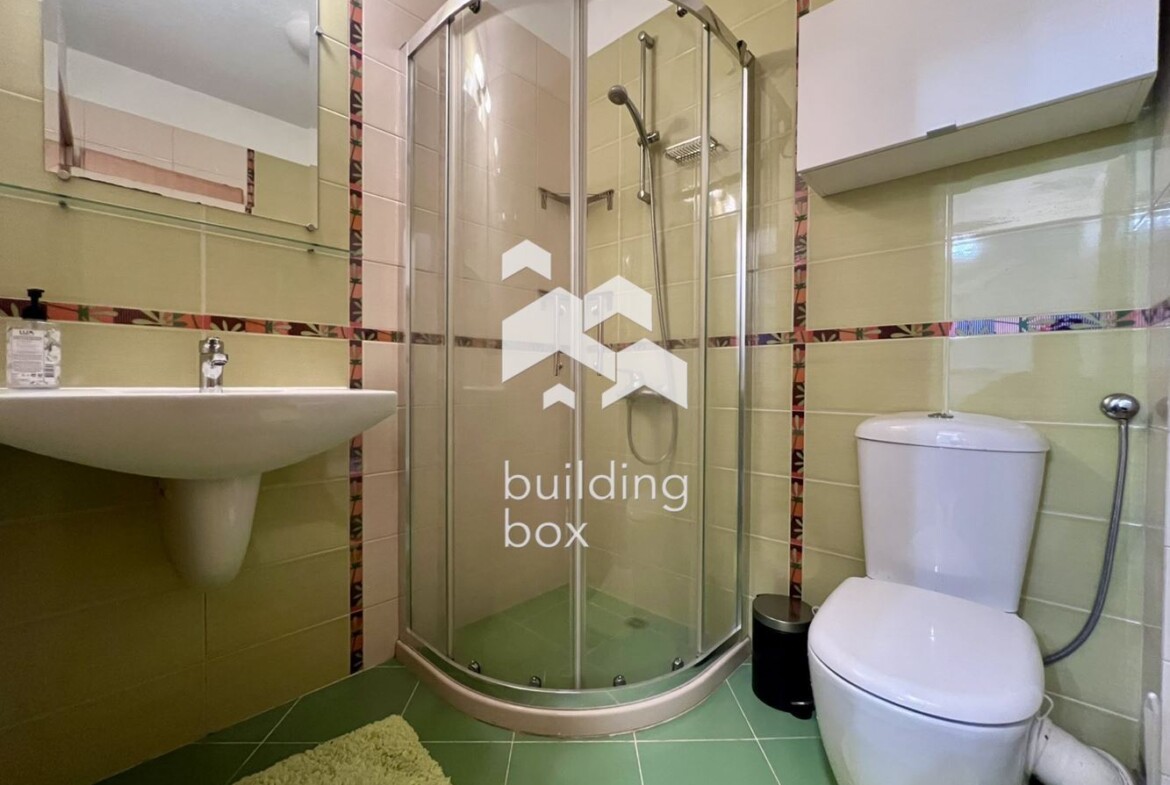 Двустаен апартамент в Гео Милев - 0