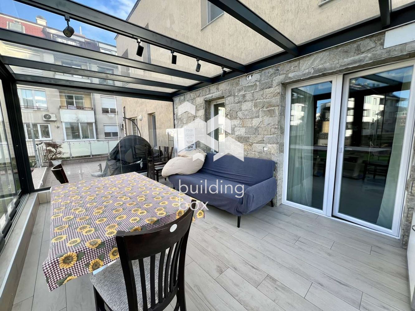 Мезонет - кв. Младост 2 - 0