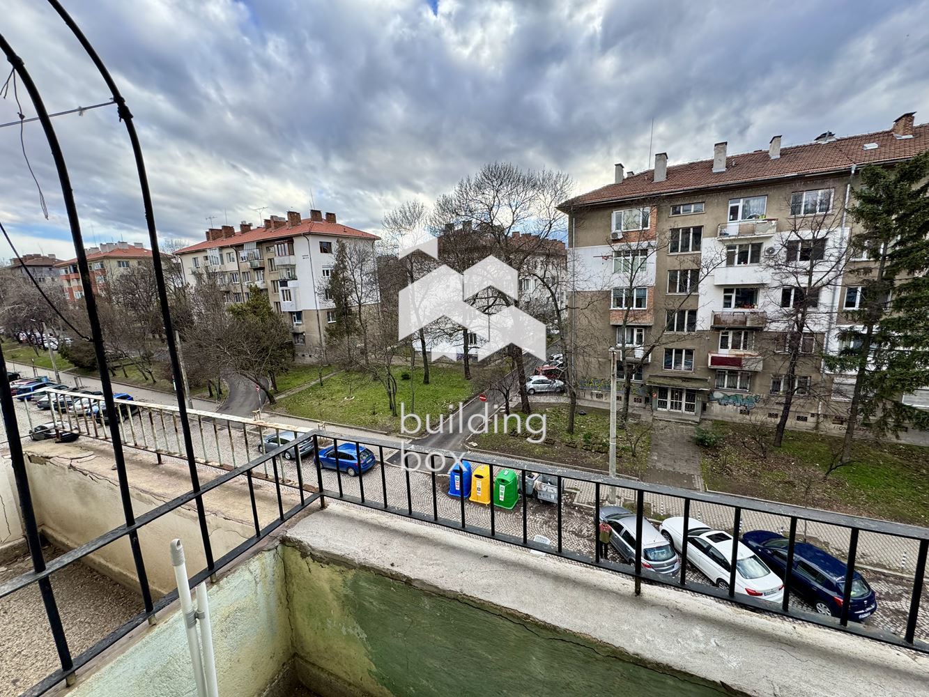 Уютен дизайнерски двустаен апартамент в кв. Яворов - 0