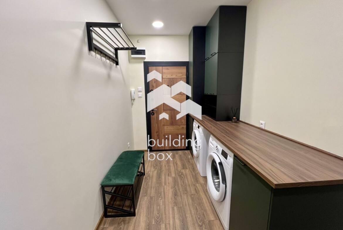 Тристаен апартамент - ж.к. Разсадника - 0