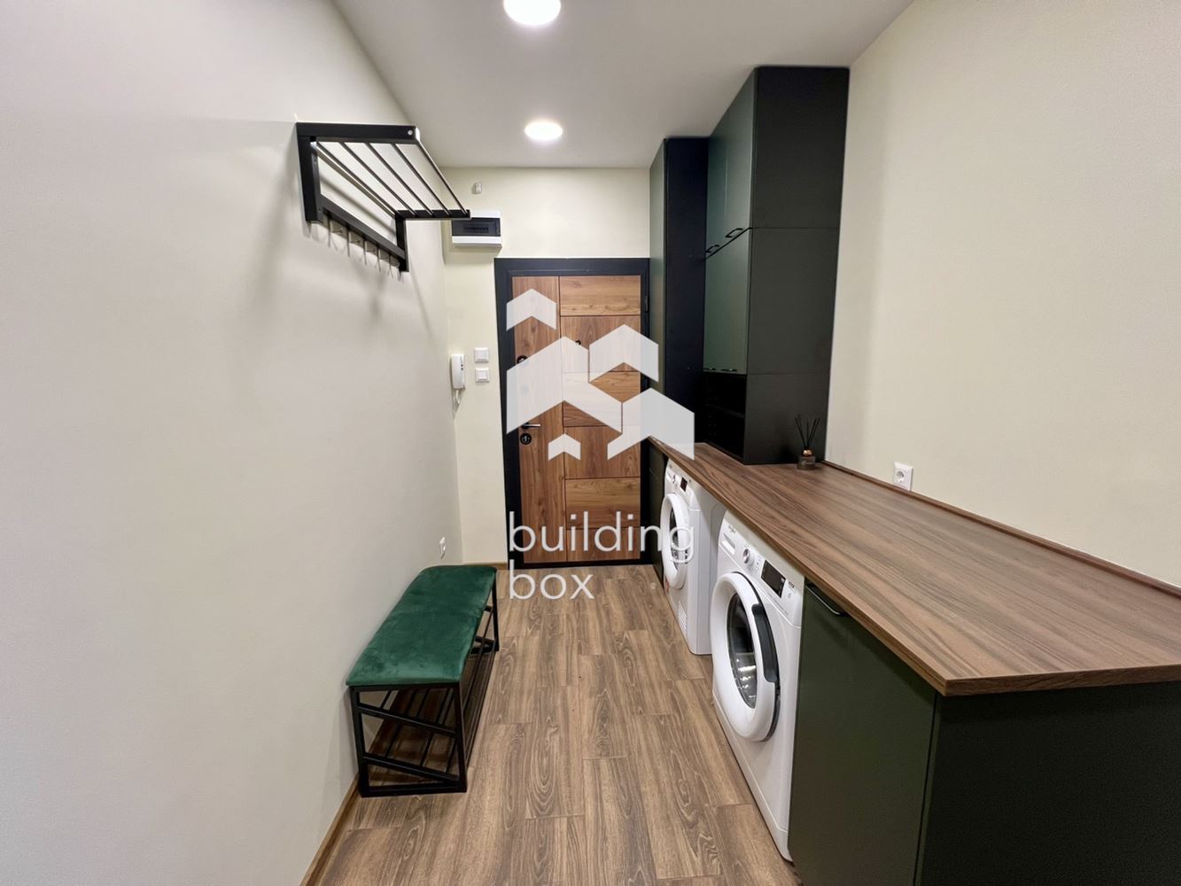 Тристаен апартамент - ж.к. Разсадника - 0